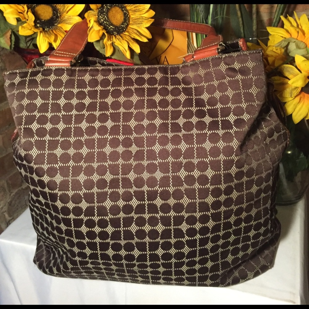Kate Spade Tote - Picture 4 of 8